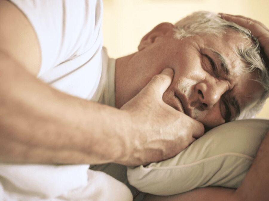 Mal de dent impossible de dormir : comment soulager la douleur rapidement