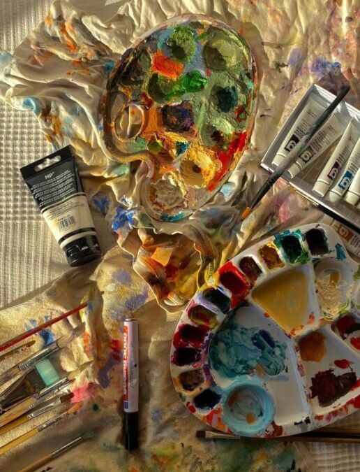 Signification des couleurs dans l&rsquo;art : comprendre les messages artistiques