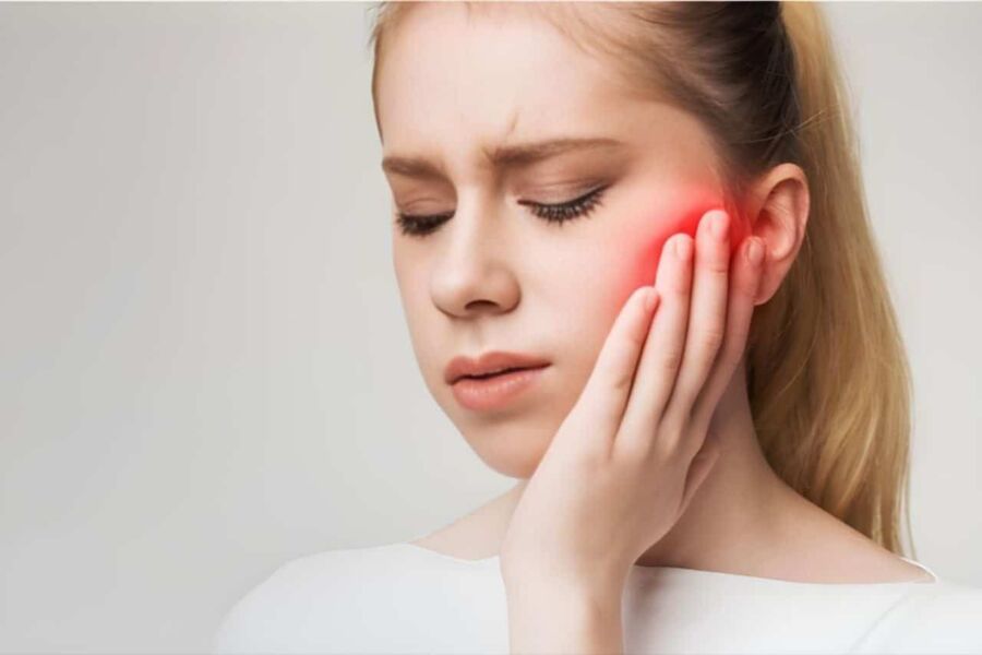 douleur oreille et mâchoire